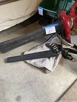 Toro Ultra Blower Vac with collection bag and additional nozzle