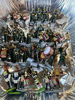 Tray of painted metal Scottish band figures showing full quantity and variety
