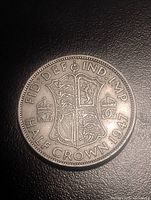 1947 UK half crown reverse showing crowned shield and legends