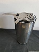 Stainless steel shaker tin with strainer on top