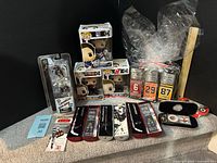 Group shot showing all items in lot