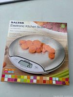 Front of retail box showing product image and specifications