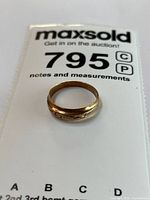 Ring on MaxSold measurement card showing overall appearance