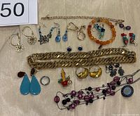 Overview of all jewelry pieces laid out