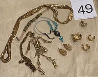 Entire assortment showing all jewelry pieces