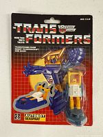 Front of sealed Autobot Seaspray card showing figure and artwork