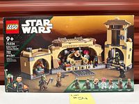 Front of sealed LEGO Star Wars Boba Fett's Throne Room box