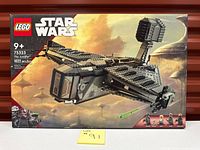 Front of sealed LEGO Star Wars The Justifier box