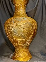 Full view of gold leaf Chinese story vase