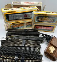 Overview of boxed rolling stock, track bundle, bridge box