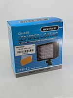 Front of Neewer CN-160 LED Video Lighting box