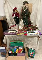 Overall view of figures, lights, wreath and boxed items
