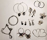 Group of all jewellery pieces laid out