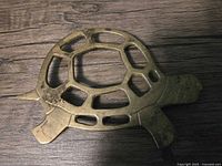 Top view showing overall shape and openwork shell