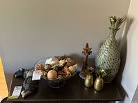 Full view of all decorative items on table
