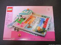 Front of sealed LEGO Magic Maze 40596 box showing set image, 332 pieces, age 12+