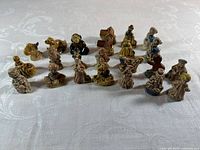 Group shot of all 23 Wade figurines