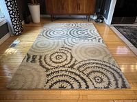 Full view of rug on floor