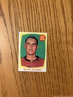Front of 1961-62 Topps Wayne Hillman rookie card