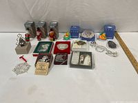 Full view of all ornaments and boxes
