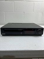 Front view of Sony SLV-686HF VCR