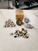 All mineral pieces grouped on table