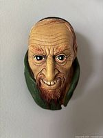 Front view Bossons Fagin chalkware head