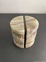 Top view showing matching semicircular fronts and onyx pattern