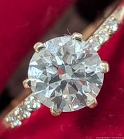 Close-up of centre lab diamond and moissanite accents