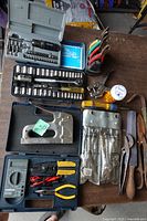 Overview of all tools laid out on table