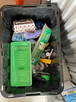 Overview of tote and contents