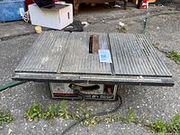 Overall view of Skil table saw showing top surface and base