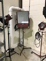 Front view of Mole-Richardson Super-Softlite on stand