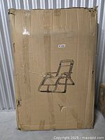 Factory carton with line drawing of zero-gravity chair visible