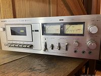 Front angled view showing entire Sony TC-206SD deck