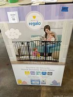 Front of retail box with brand, model, measurements