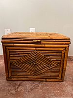 Front view closed showing bamboo diamond pattern