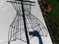 Wire torso section horizontal view