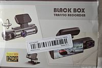 Retail box front showing product images, branding, resolution specs and mount