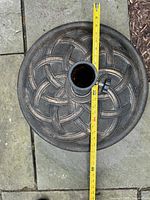 Top view showing decorative lattice design and diameter measurement