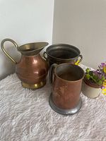 Overview of pitcher, cauldron pot and tankard grouped together