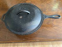 Lodge cast iron Dutch oven with lid top view