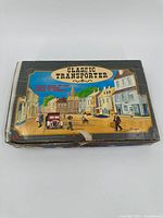 Closed Classic Transporter box top