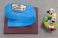 Overall view of display base and figure