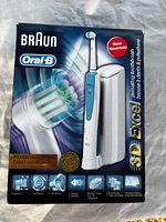 Front of retail box showing Braun Oral-B 3D Excel branding and specifications