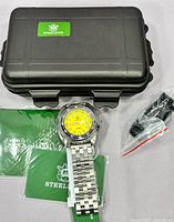 Watch, case, manuals, extra links overview