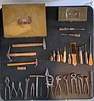 Full layout showing both toolboxes and all hand tools