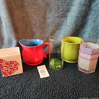 All five vases lined up for group overview