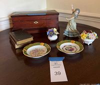 overall lot showing all eight items together on table