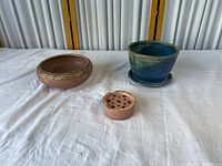 Overview of bowl, flower frog and planter pot